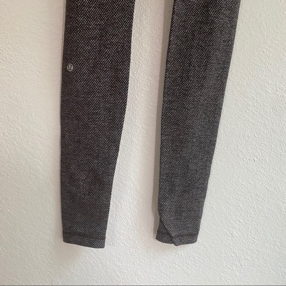 LULULEMON herringbone wunder under pant SIZE 4 - Picture 11 of 16